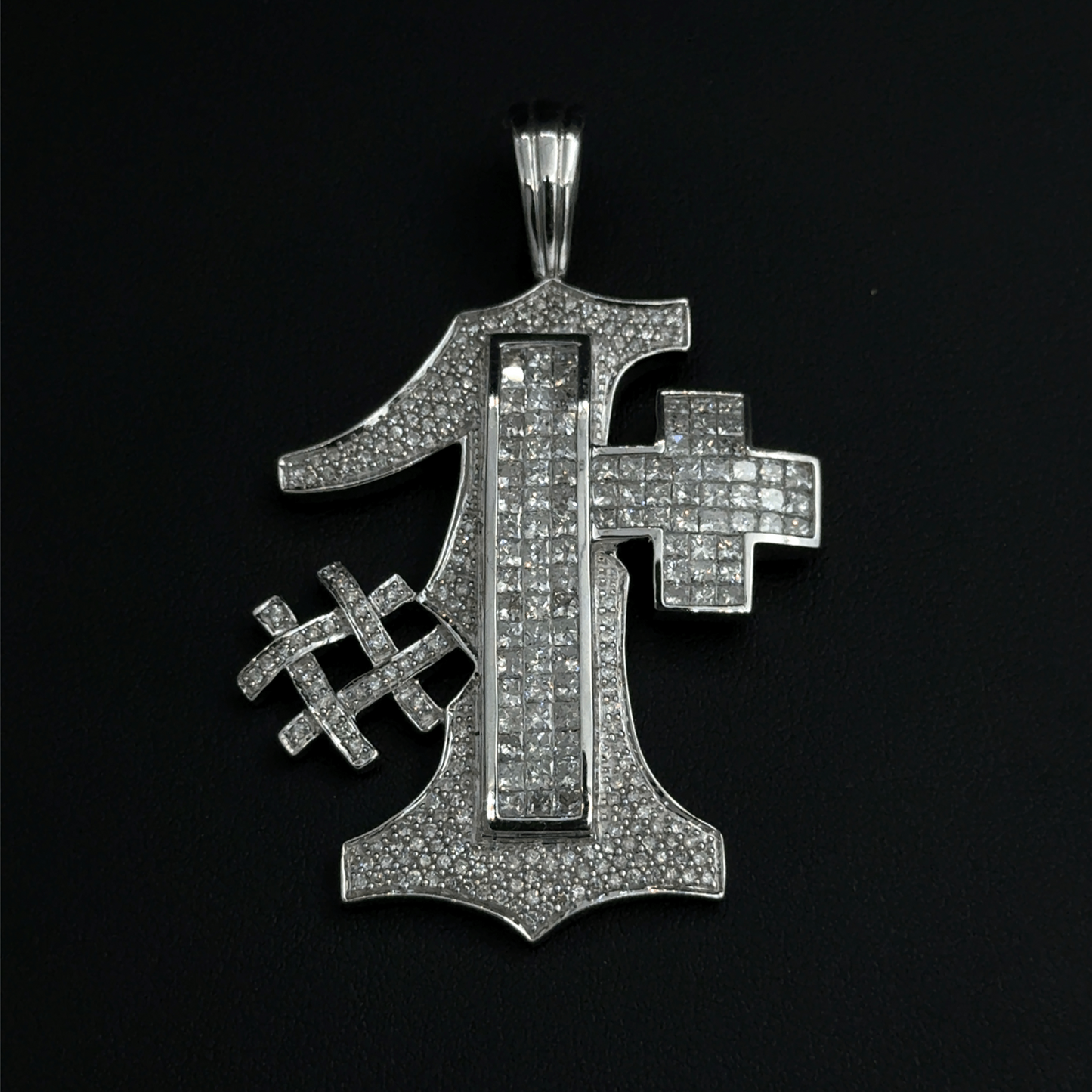 14CT White Gold Diamond #1 Pedant - 26.4G