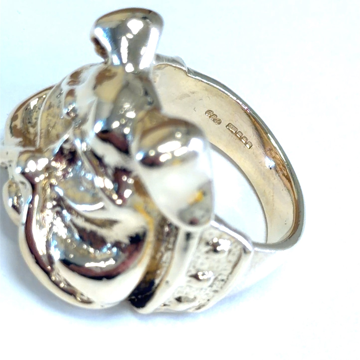 English Bulldog Ring