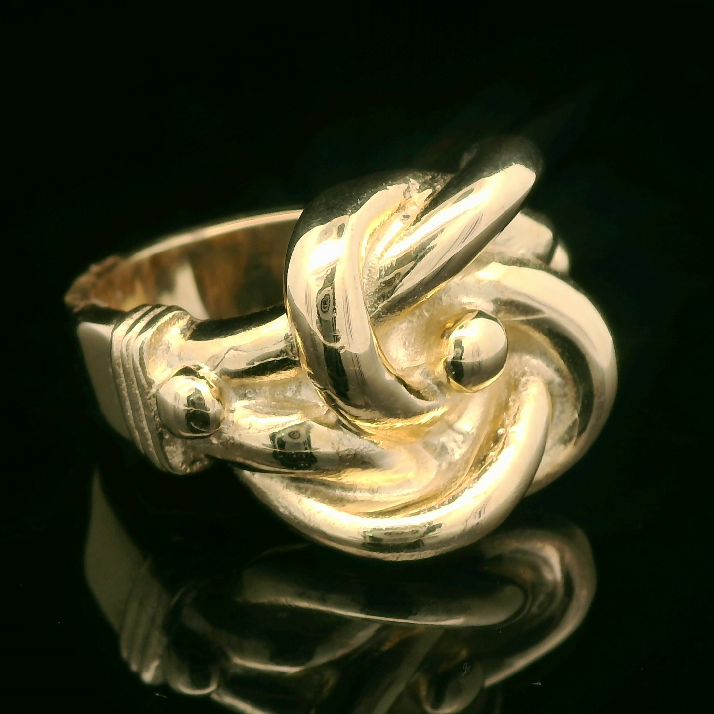 9CT Yellow Gold Lovers Knot RIng - Size X"- 27G