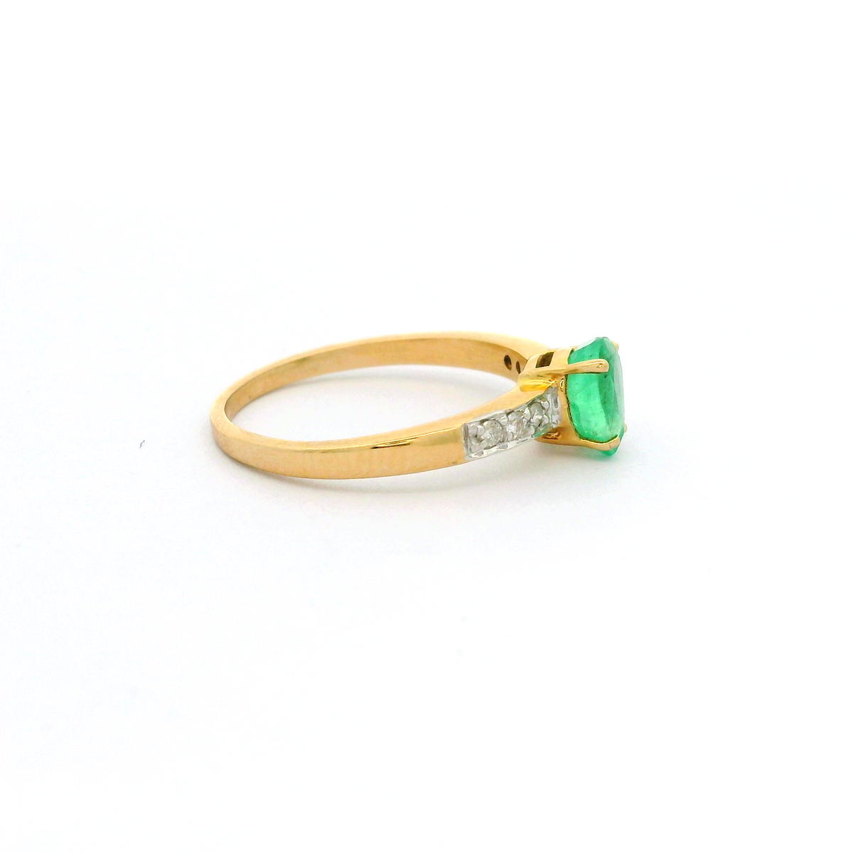 18ct Emerald and Diamond Ring