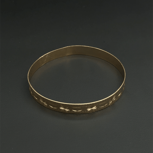 9CT Yellow Gold Patterned Bangle - 7.4"- 17G - 1cm Width -