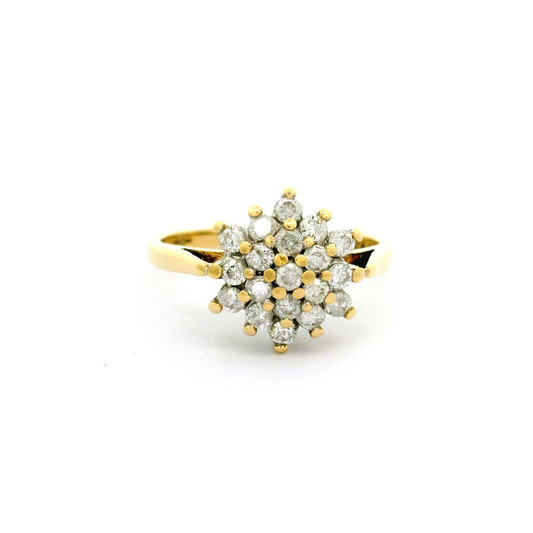 18ct Diamond Cluster Ring