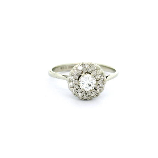 18ct Diamond with halo ring