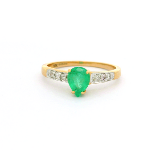 18ct Emerald and Diamond Ring