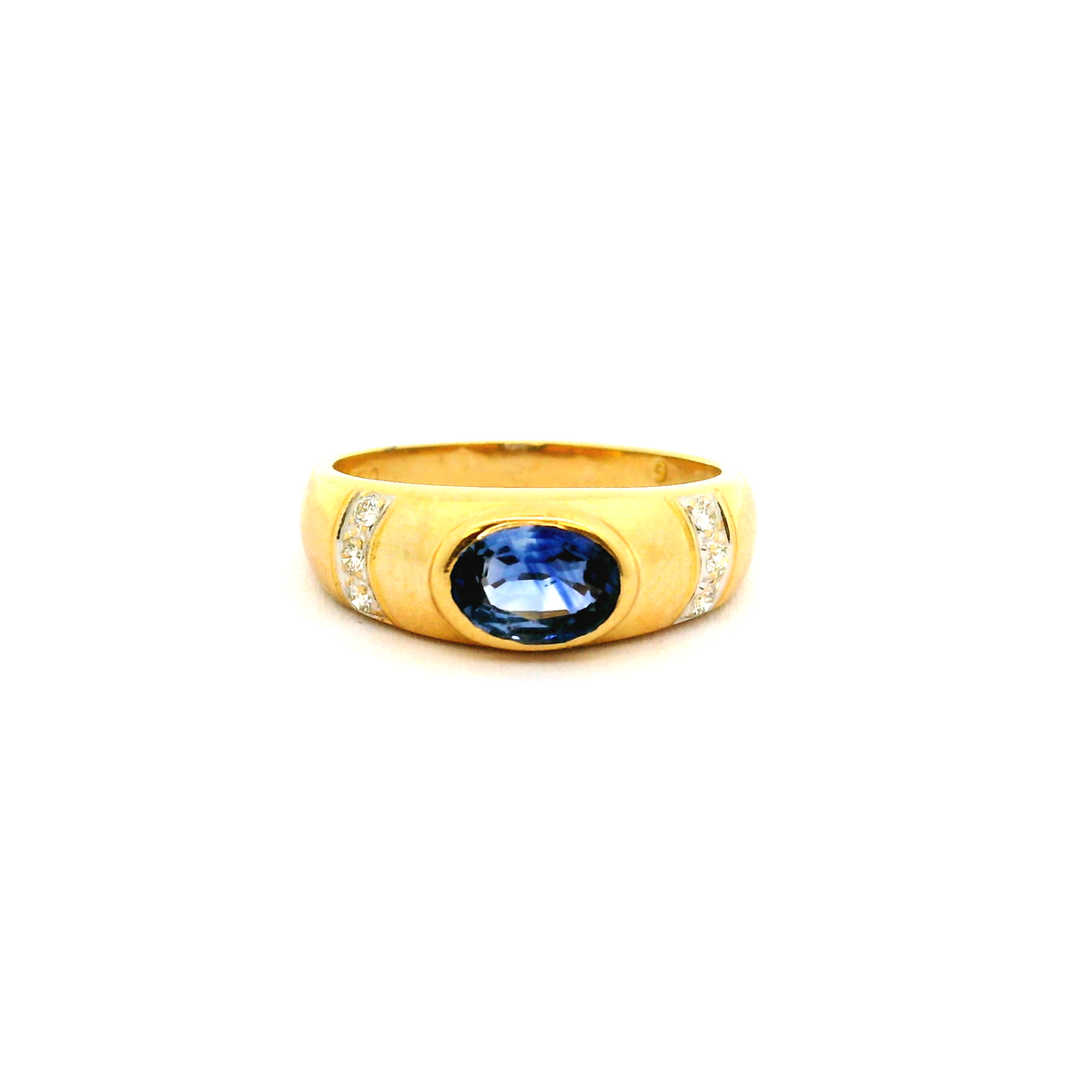 18ct Sapphire & Diamond Ring